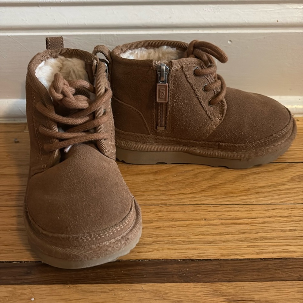UGG Neumel II Toddler Boots